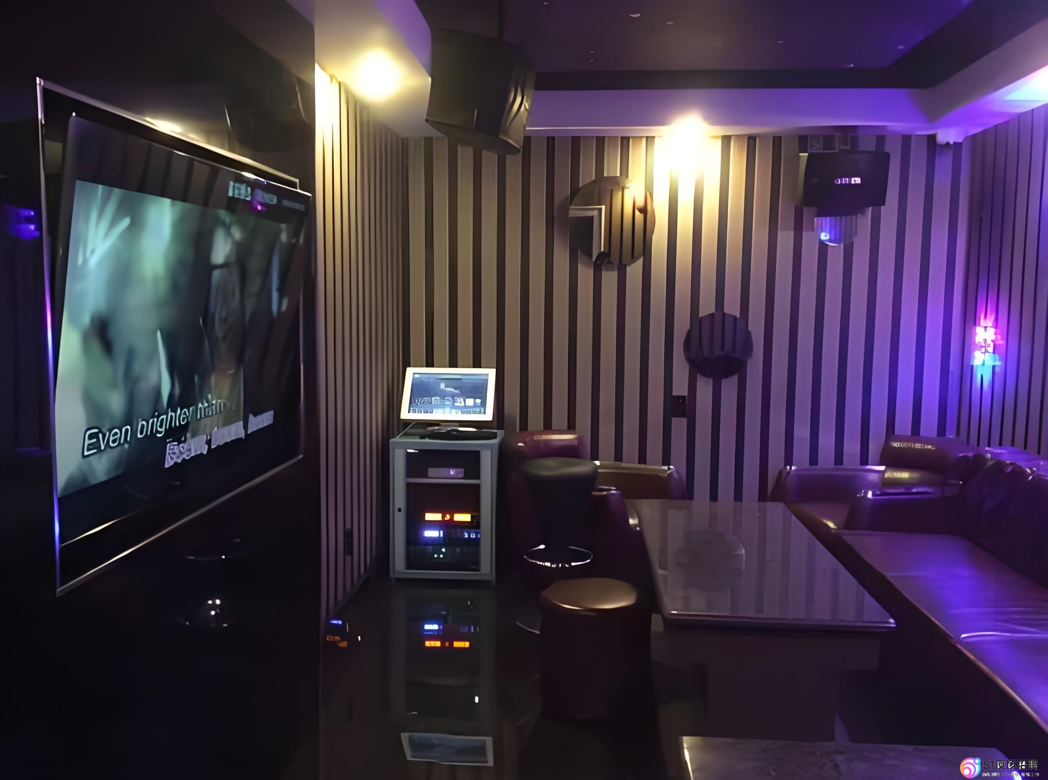 西安KTV陪唱服务详解：如何选择与注意事项